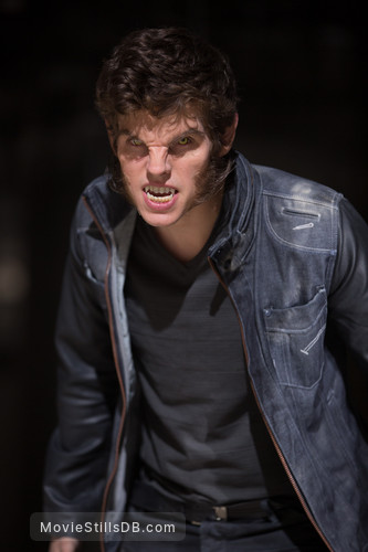 Daniel Sharman - IMDb