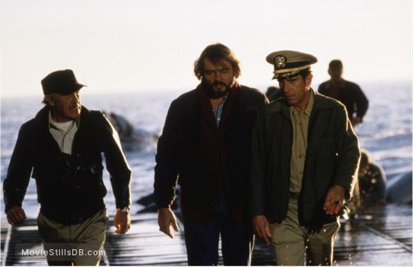 Raise the Titanic - Publicity still of J D Cannon, Richard Jordan & Jason Robards Raise the Titanic - Publicity still of J D Cannon, Richard Jordan & Jason Robards
