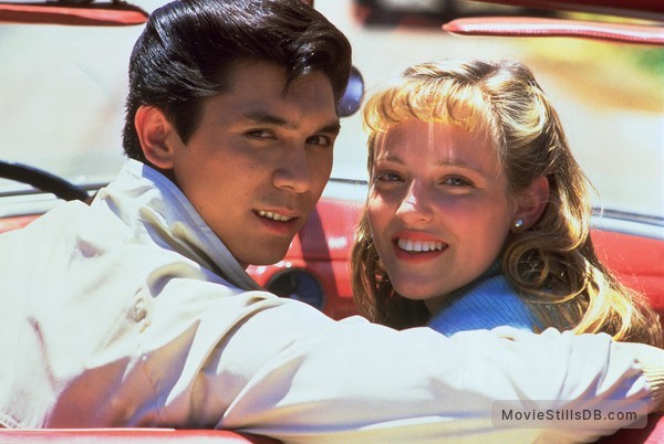 La Bamba - Publicity still of Lou Diamond Phillips & Danielle von Zerneck