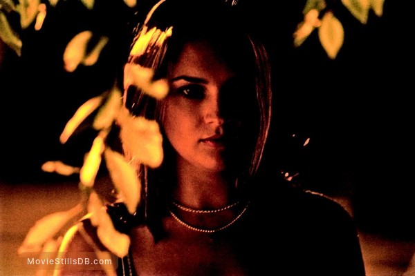 11:14 - Publicity still of Rachael Leigh Cook 11:14 - Publicity still of Rachael Leigh Cook