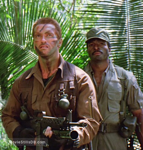 Predator - Publicity still of Carl Weathers & Arnold Schwarzenegger