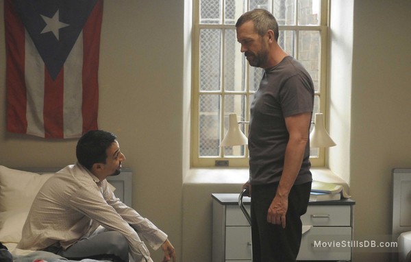 House M D Episode 6x01 Publicity Still Of Hugh Laurie Lin