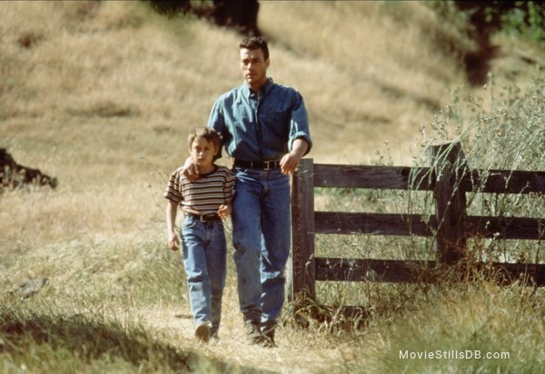 Nowhere To Run - Publicity still of Jean-Claude Van Damme & Kieran Culkin