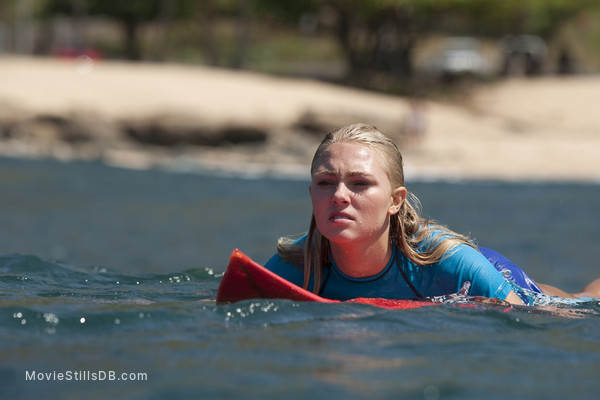 Soul Surfer Publicity Still Of Annasophia Robb