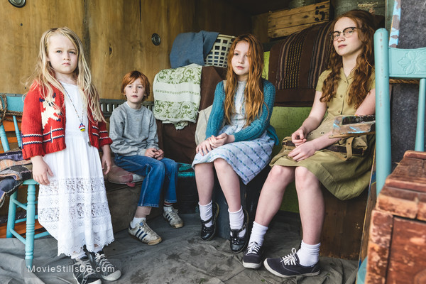 The Glass Castle Publicity still of Sadie Sink Eden Grace Redfield