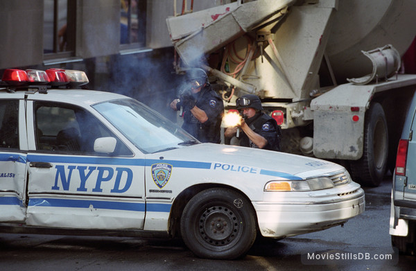 16 Blocks - Publicity still 16 Blocks - Publicity still