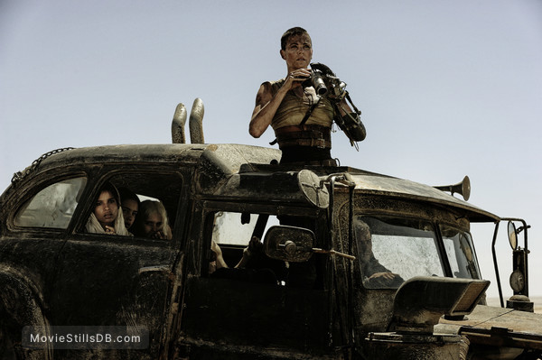 Mad Max: Fury Road - Publicity still of Charlize Theron, Zoë Kravitz, Courtney Eaton & Abbey Lee Mad Max: Fury Road - Publicity still of Charlize Theron, Zoë Kravitz, Courtney Eaton & Abbey Lee