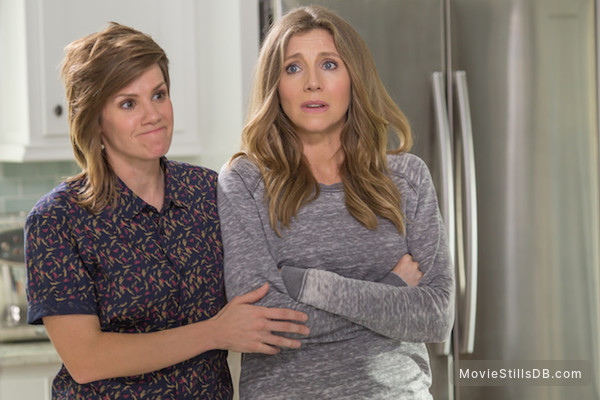 Mother's Day - Publicity still of Cameron Esposito & Sarah Chalke
