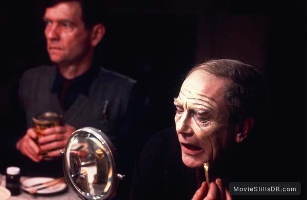 The Dresser Publicity Still Of Albert Finnery Tom Courtenay