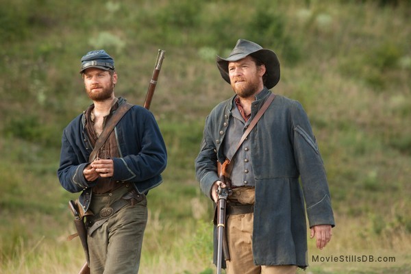 The Keeping Room - Publicity still of Sam Worthington & Kyle Soller