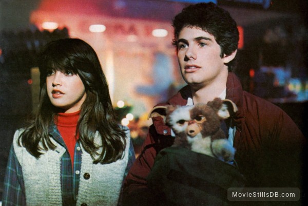 Gremlins - Publicity still of Zach Galligan & Phoebe Cates Gremlins - Publicity still of Zach Galligan & Phoebe Cates
