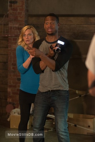 A Haunted House 2 Publicity Still Of Marlon Wayans And Jaime Pressly 