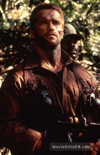 Predator - Publicity still of Carl Weathers & Arnold Schwarzenegger