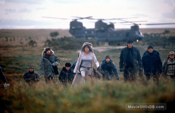 Lara Croft: Tomb Raider - Publicity still of Angelina Jolie, Noah Taylor, Iain Glen & Daniel Craig Lara Croft: Tomb Raider - Publicity still of Angelina Jolie, Noah Taylor, Iain Glen & Daniel Craig