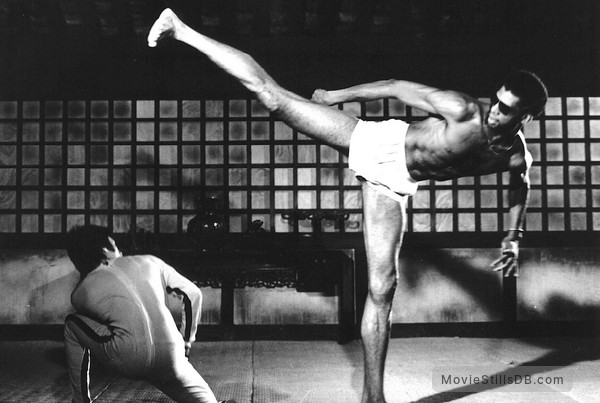GAME OF DEATH, from left: Bruce Lee, Kareem Abdul-Jabbar, 1978