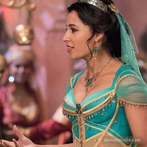 Aladdin Publicity Still Of Naomi Scott