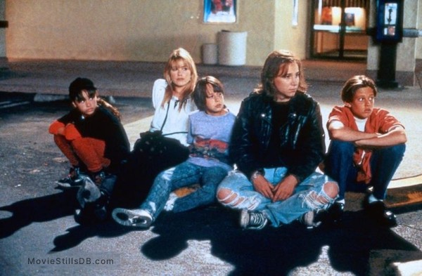 The Dead Don T Die Distribution Don't Tell Mom the Babysitter's Dead - Publicity still of Christina