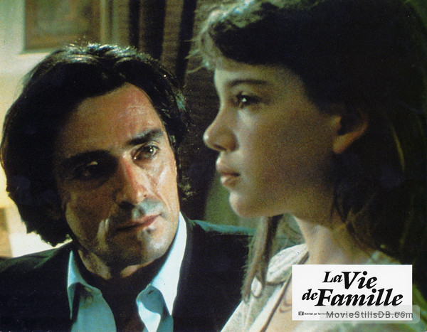 La Vie De Famille Lobby Card With Sami Frey And Mara Goyet