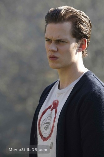 Bill Skarsgard Hemlock Grove