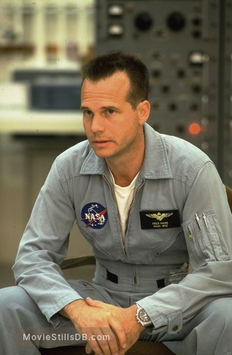 Apollo 13 - Publicity still of Bill Paxton Apollo 13 - Publicity still of Bill Paxton