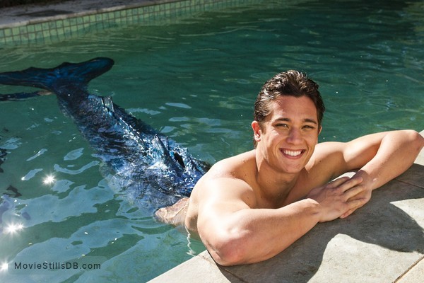 Zac Blakely  Mako mermaids, H2o mermaids, Mermaid island