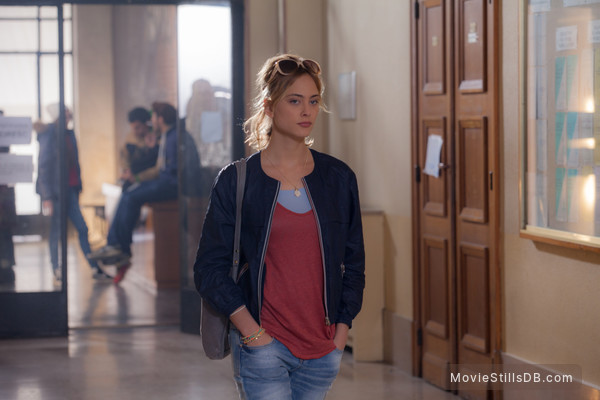 Fiston Publicity Still Of Nora Arnezeder