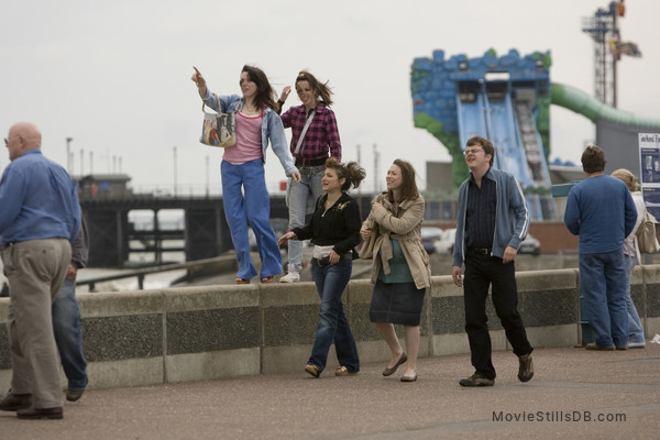 Happy-Go-Lucky - Publicity still of Sally Hawkins, Alexis Zegerman, Kate O'Flynn, Oliver Maltman & Caroline Martin Happy-Go-Lucky - Publicity still of Sally Hawkins, Alexis Zegerman, Kate O'Flynn, Oliver Maltman & Caroline Martin