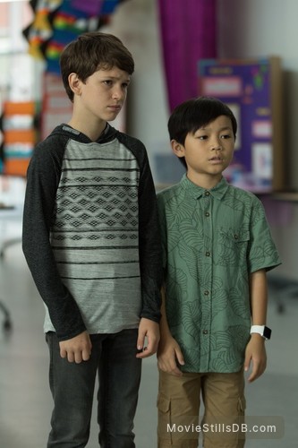 Think Like A Dog Publicity Still Of Gabriel Bateman Izaac Wang