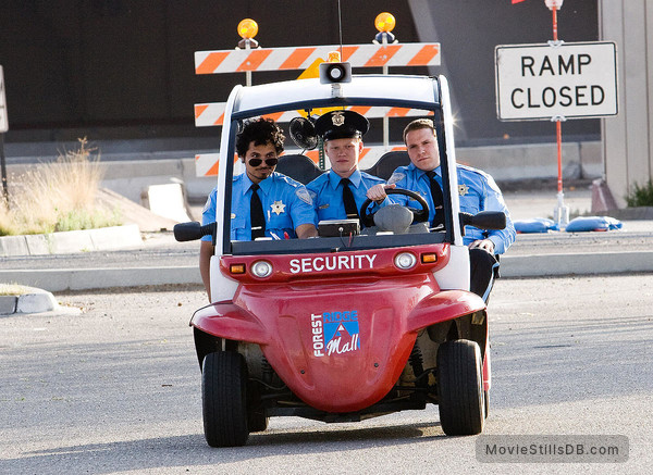 Observe and Report - Publicity still of Seth Rogen, Michael Peña & Jesse Plemons Observe and Report - Publicity still of Seth Rogen, Michael Peña & Jesse Plemons