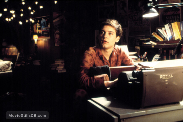 Wonder Boys - Publicity still of Tobey Maguire