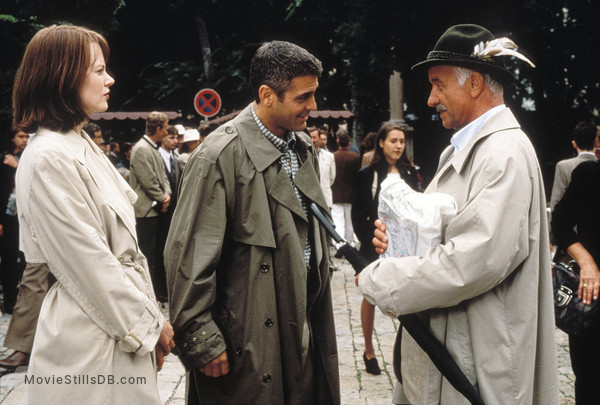 The Peacemaker - Publicity still of George Clooney & Nicole Kidman