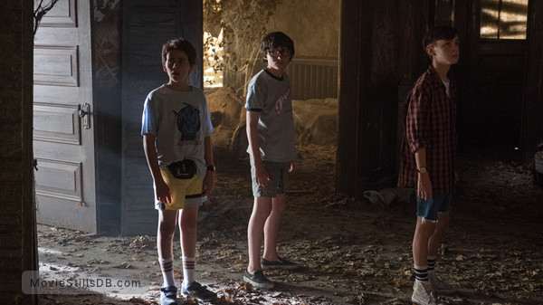 It Publicity Still Of Jaeden Martell And Finn Wolfhard