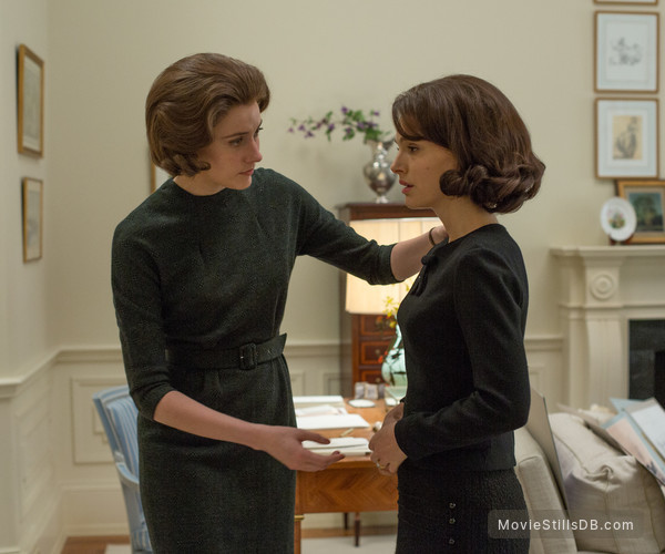 Jackie - Publicity still of Natalie Portman & Greta Gerwig