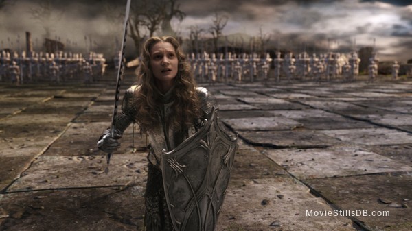 Alice in Wonderland - Publicity still of Mia Wasikowska