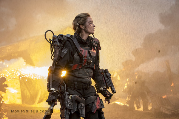 Edge of Tomorrow - Publicity still of Emily Blunt Edge of Tomorrow - Publicity still of Emily Blunt