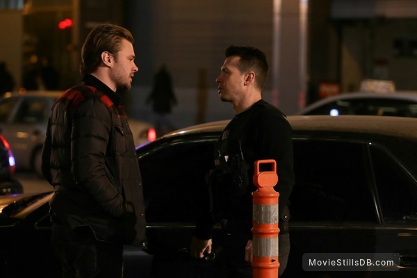 chicago pd 1x12