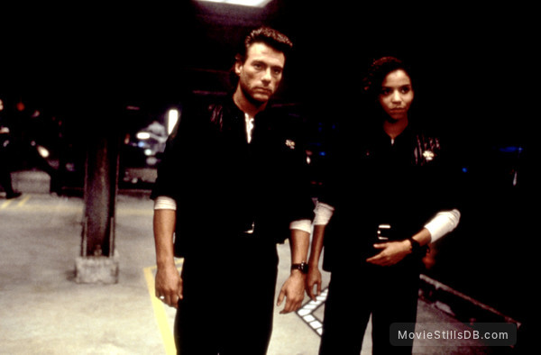 Timecop - Publicity still of Jean-Claude Van Damme & Gloria Reuben