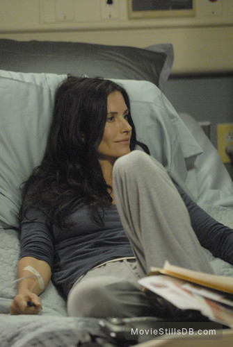 Dirt - Publicity still of Courteney Cox Dirt - Publicity still of Courteney Cox