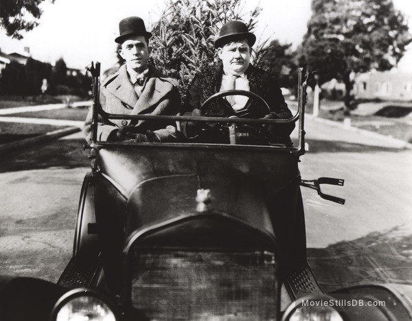 Big Business - Publicity still of Stan Laurel & Oliver Hardy