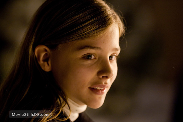 Let Me In - Publicity still of Chloë Grace Moretz