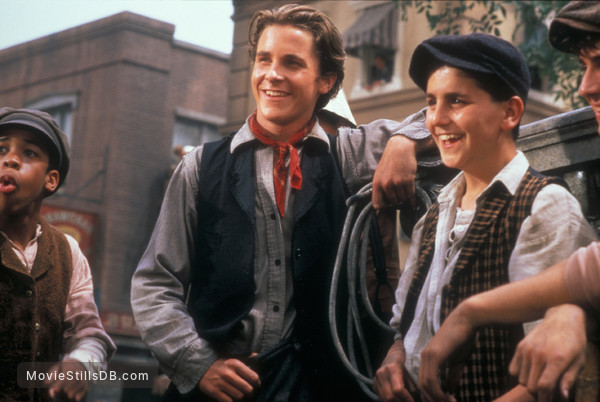 Bill Pullman Newsies