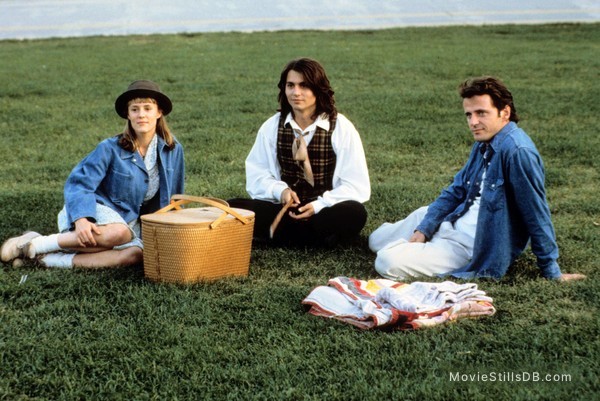 Benny And Joon Publicity Still Of Johnny Depp Mary Stuart Masterson