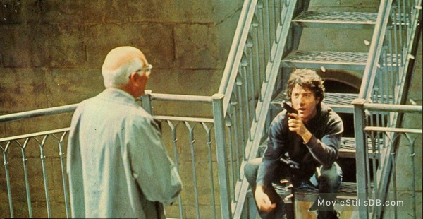 Marathon Man Publicity Still Of Laurence Olivier Dustin Hoffman