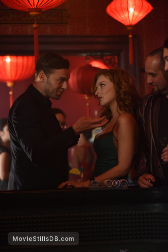 Heroes Reborn Episode 1x02 Publicity Still Of Francesca Eastwood Peter Mooney