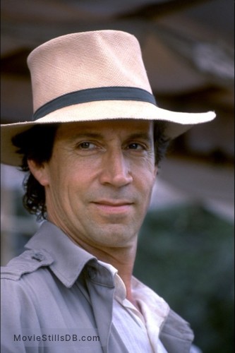 Anaconda - Publicity still of Jonathan Hyde Anaconda - Publicity still of Jonathan Hyde